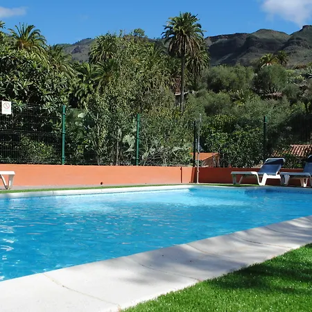 La Fuente De La Flora Santa Lucia